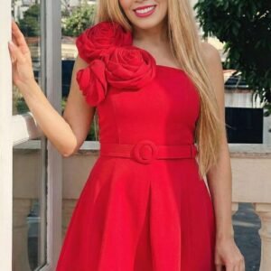 Red Romantic Dress Look